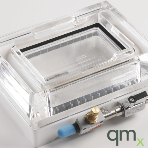 Acrylic vacuum manifold to hold deepwell capture plates